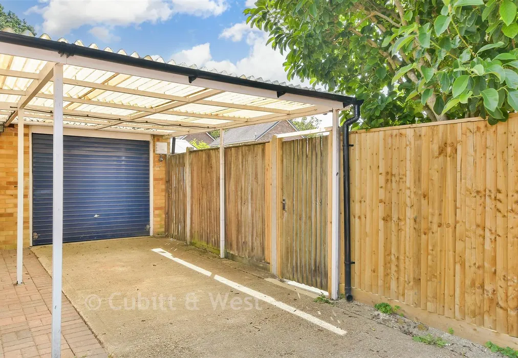 Garage - Woodhatch Road, Redhill, Surrey - Wards of Kent