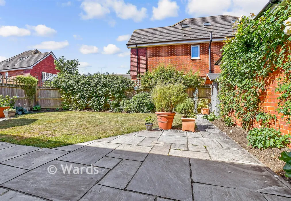 Patio / Decking - Smith Way, Headcorn, Ashford, Kent - Wards of Kent