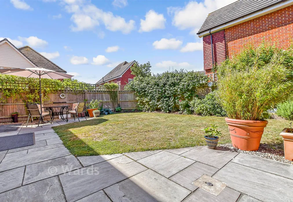 Patio / Decking - Smith Way, Headcorn, Ashford, Kent - Wards of Kent