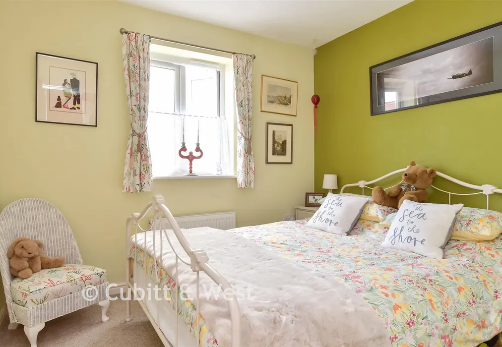 Bedroom 2 - Lidsey Lane, Bognor Regis, West Sussex - Wards of Kent