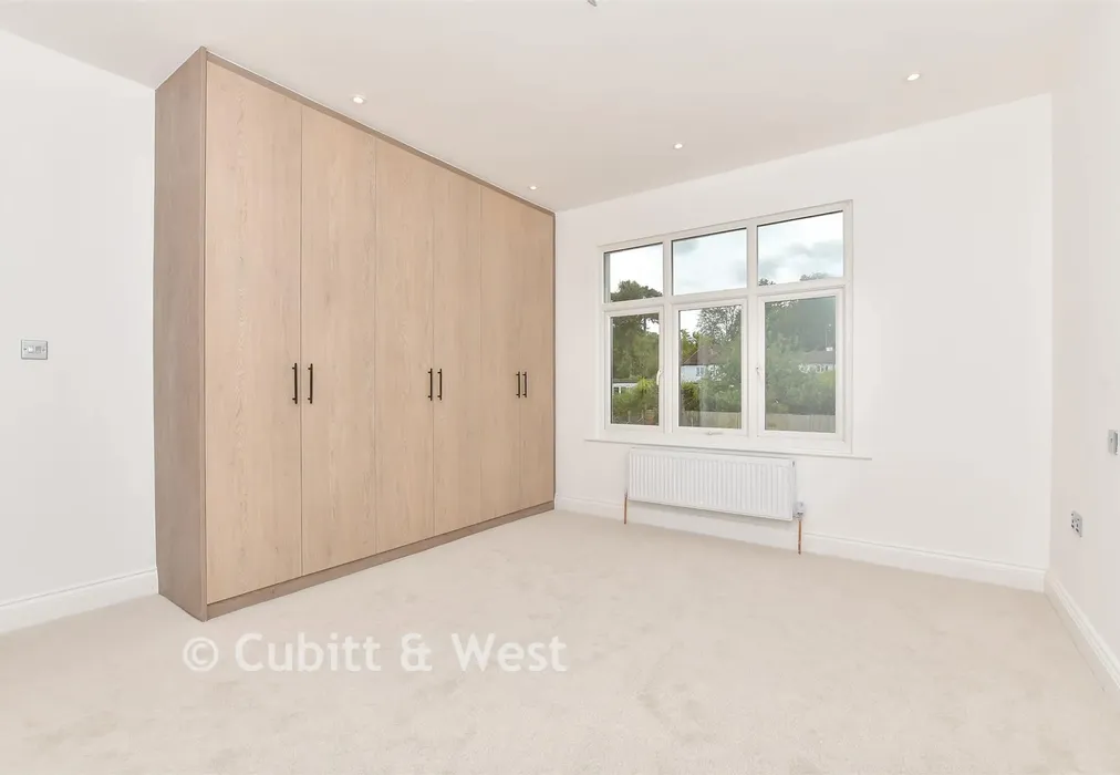 Bedroom 2 - Cobham Road, Leatherhead, Surrey - Wards of Kent