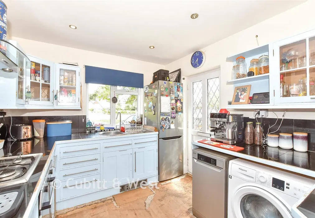 Kitchen - North Crescent, Hayling Island, Hampshire - Wards of Kent