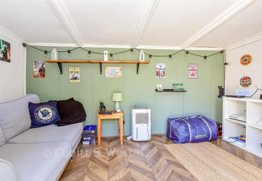 Workshop/Outbuildings - North Crescent, Hayling Island, Hampshire - Wards of Kent