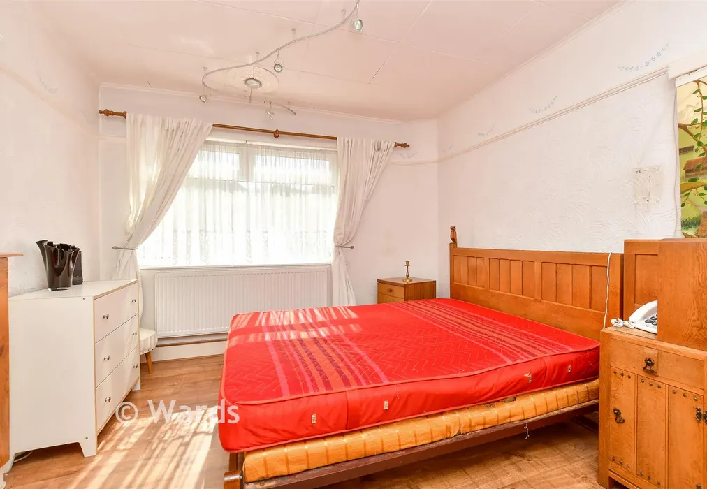 Bedroom 1 - Hudson Road, Bexleyheath, Kent - Wards of Kent