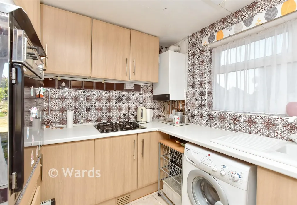 Lounge - Hudson Road, Bexleyheath, Kent - Wards of Kent
