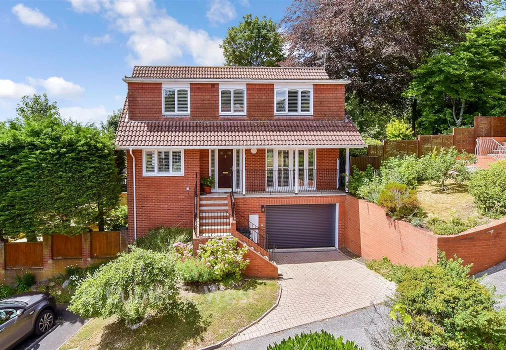 External (Web) - Treetops Close, Woodingdean, Brighton, East Sussex - Wards of Kent