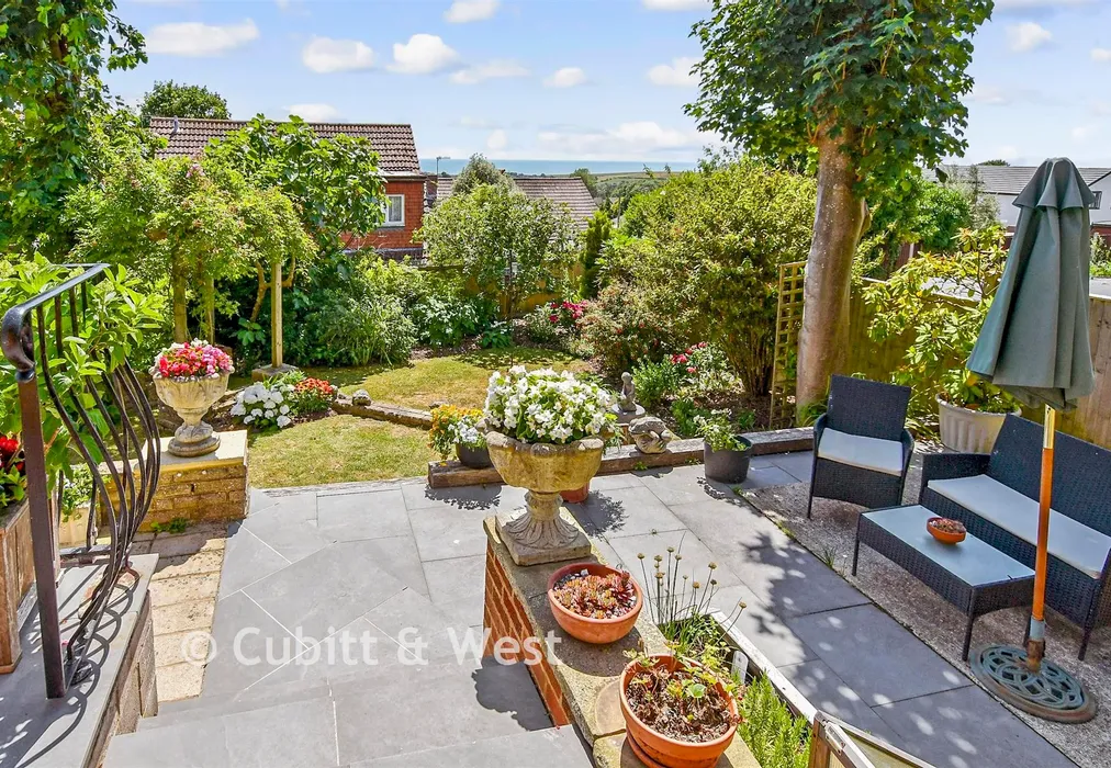 Rear Garden - Treetops Close, Woodingdean, Brighton, East Sussex - Wards of Kent