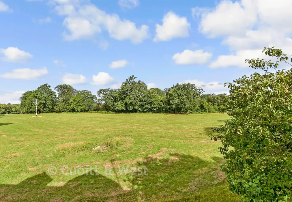 Views To Rear - Truggers Court, Handcross, Haywards Heath, West Sussex - Wards of Kent