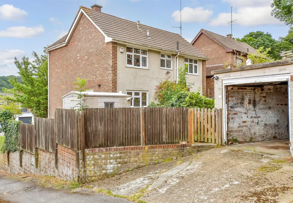Rear Elevation - Sherwood Avenue, Walderslade, Chatham, Kent - Wards of Kent