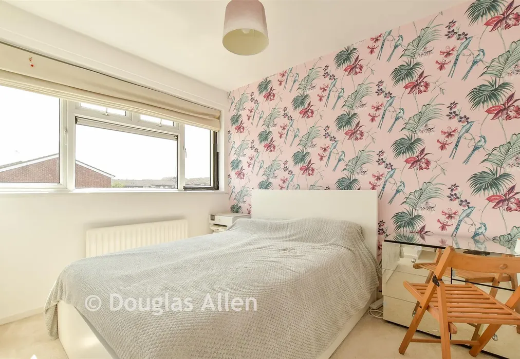 Bedroom 2 - Grosvenor Drive, Hornchurch, Essex - Wards of Kent