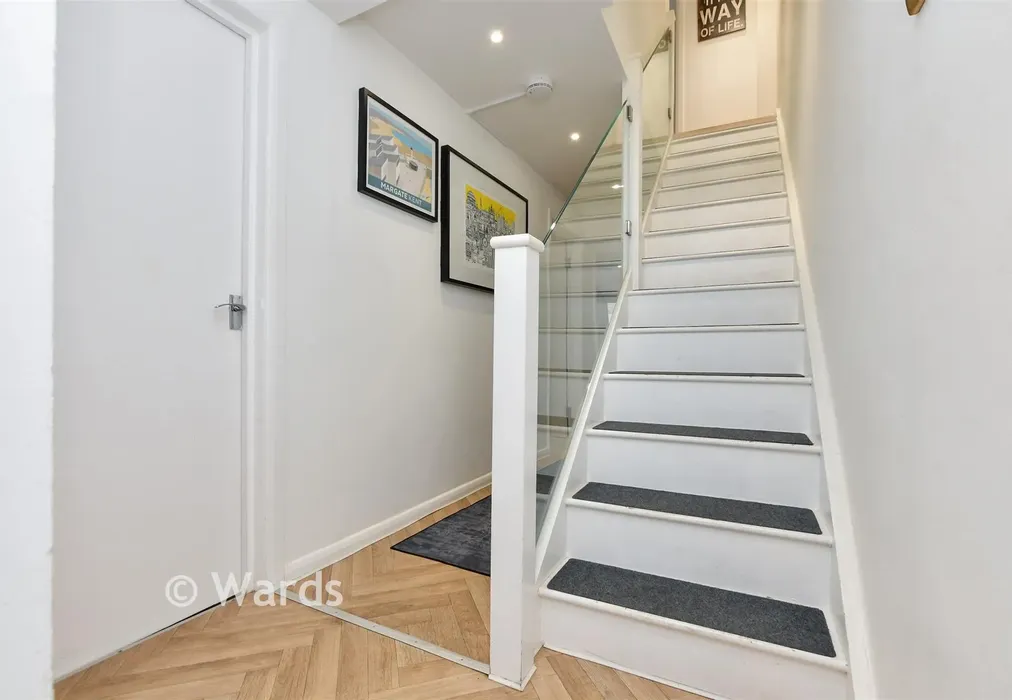 Hallway - High Street, Broadstairs, Kent - Wards of Kent
