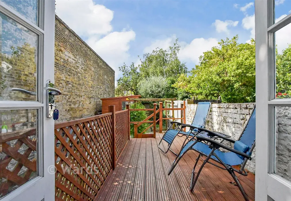 Patio / Decking - High Street, Broadstairs, Kent - Wards of Kent
