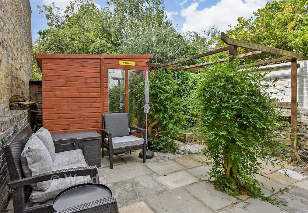 Rear Garden - High Street, Broadstairs, Kent - Wards of Kent