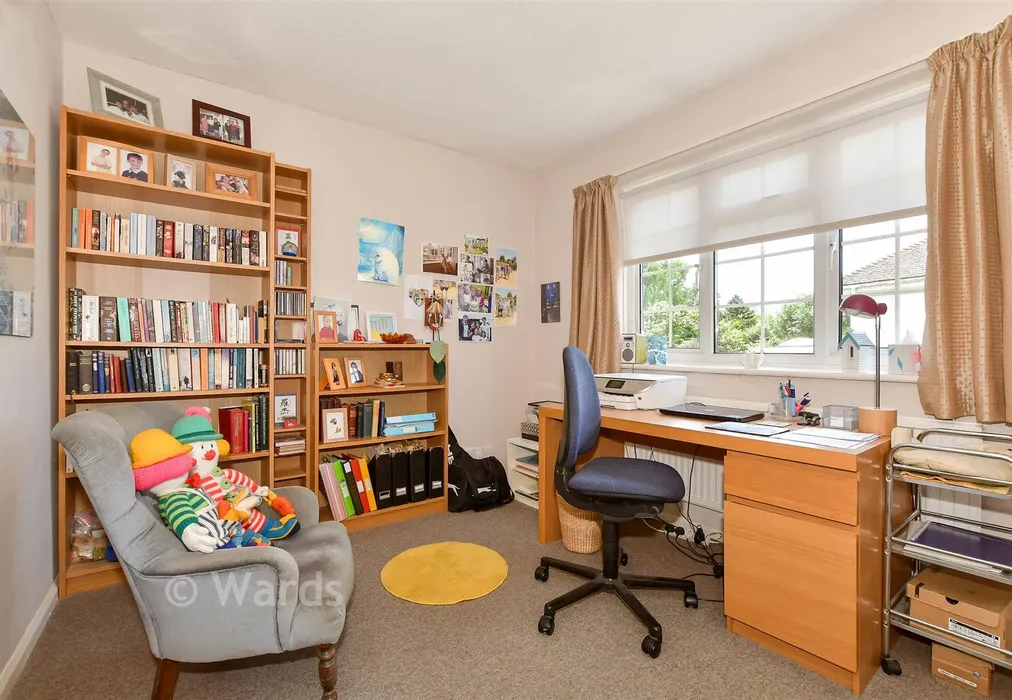 Bedroom 4 - Borstal Hill, Whitstable, Kent - Wards of Kent