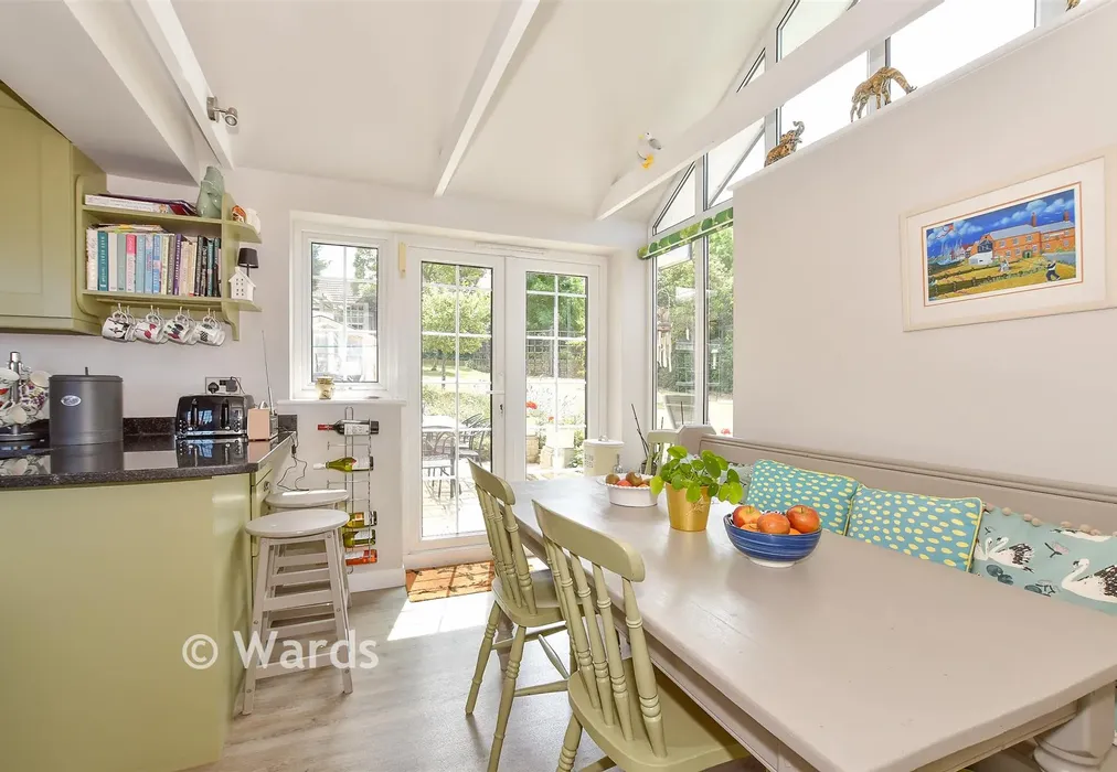 Breakfast Area - Borstal Hill, Whitstable, Kent - Wards of Kent