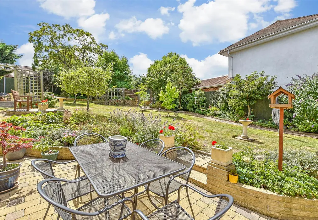 Patio / Decking - Borstal Hill, Whitstable, Kent - Wards of Kent