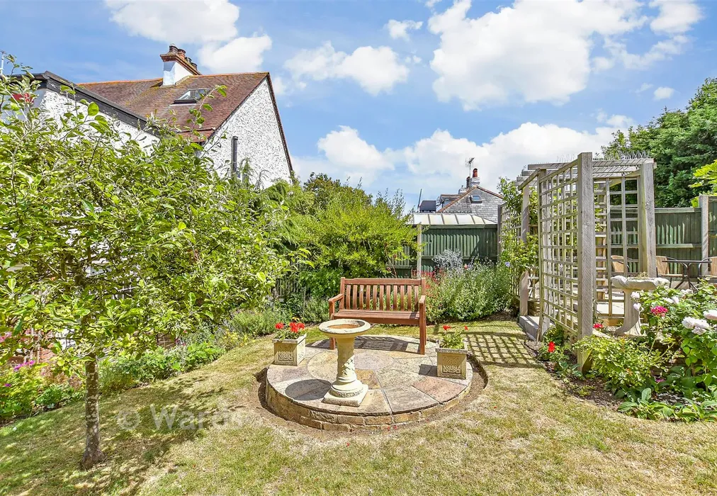 Rear Garden - Borstal Hill, Whitstable, Kent - Wards of Kent