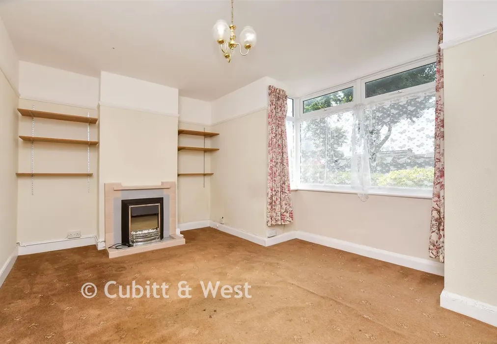 Lounge - Manor Lane, Sutton, Surrey - Wards of Kent