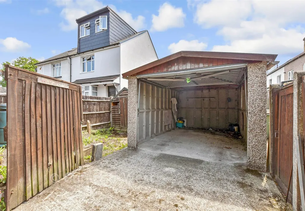 Garage - Manor Lane, Sutton, Surrey - Wards of Kent
