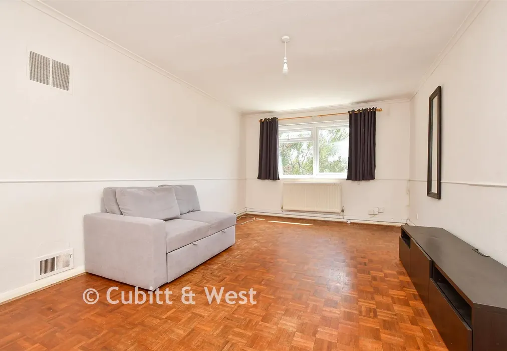 Lounge - Mulgrave Road, Sutton, Surrey - Wards of Kent