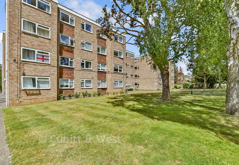 Communal Gardens - Mulgrave Road, Sutton, Surrey - Wards of Kent