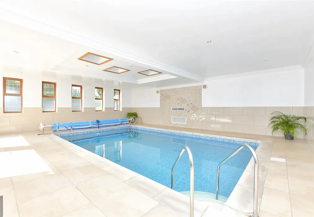 Swimming Pool Area - Cooling Street, Cliffe, Rochester, Kent - Wards of Kent