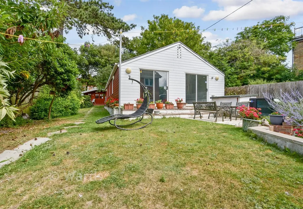 Rear Garden - Westgate Bay Avenue, Westgate-On-Sea, Kent - Wards of Kent