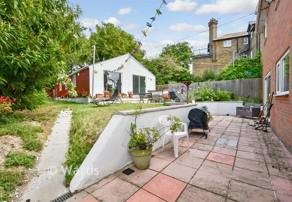 Rear Garden - Westgate Bay Avenue, Westgate-On-Sea, Kent - Wards of Kent