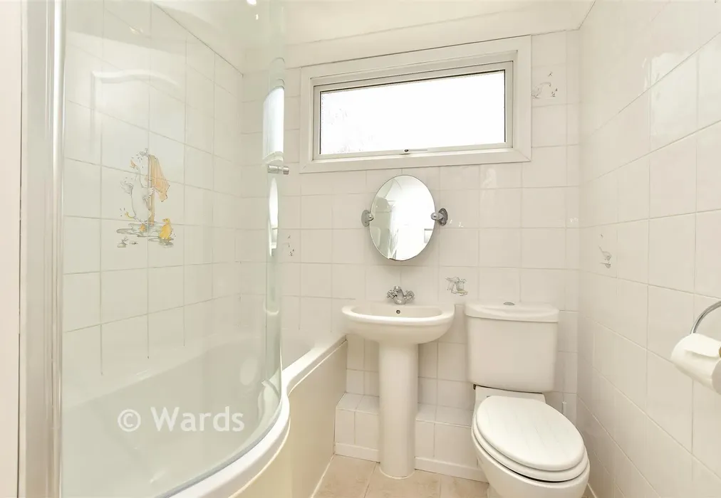 Bathroom - Grove Park Avenue, Sittingbourne, Kent - Wards of Kent
