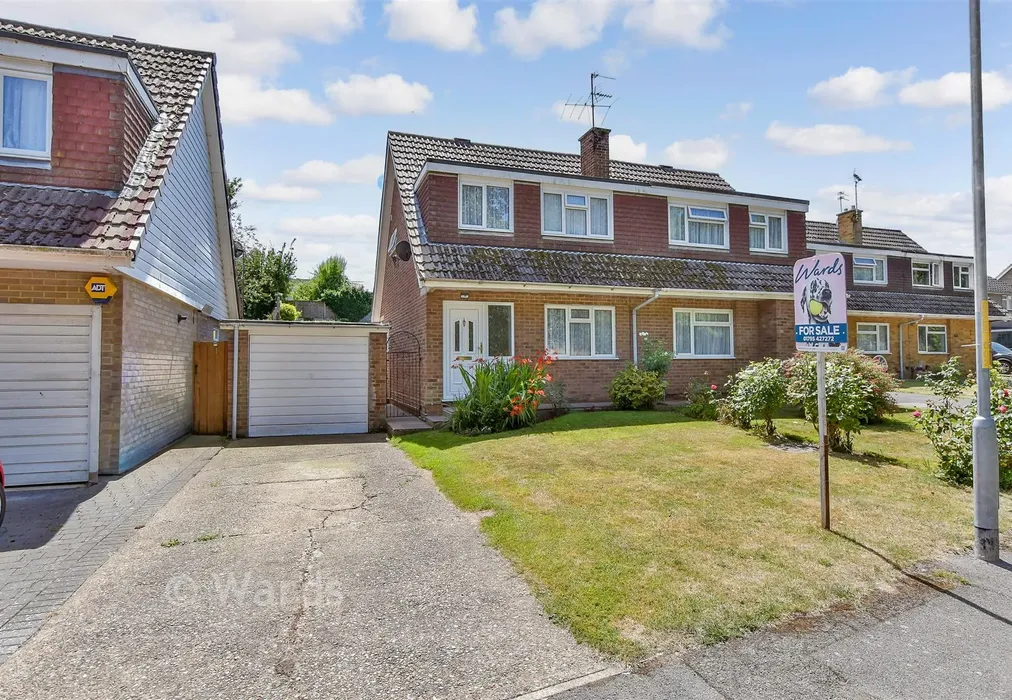 External (Web) 1 - Grove Park Avenue, Sittingbourne, Kent - Wards of Kent