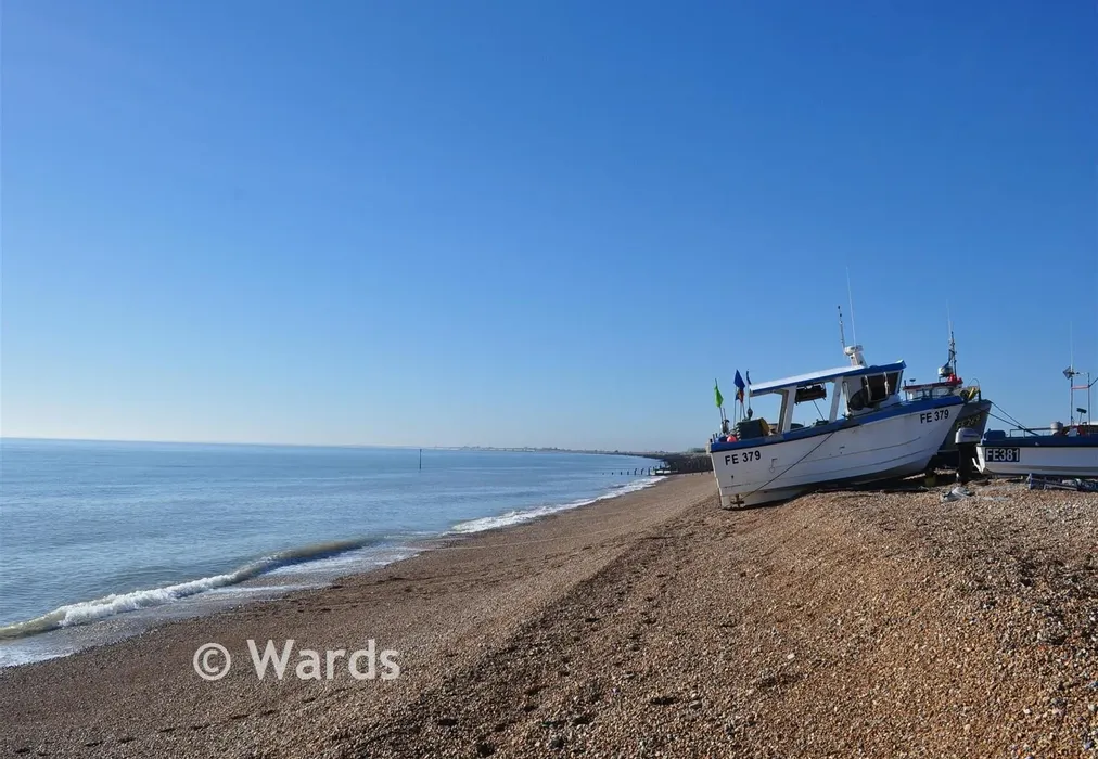 Hythe Beach - Frampton Road, Hythe, Kent - Wards of Kent