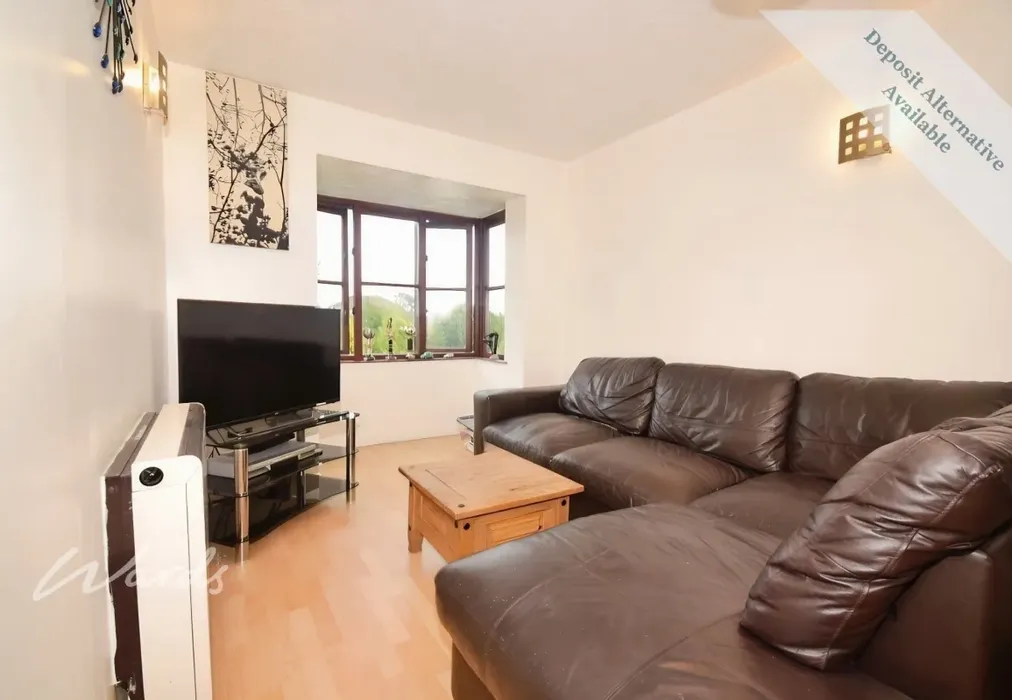 Lounge - Bishops Court Greenhithe DA9 - Wards of Kent