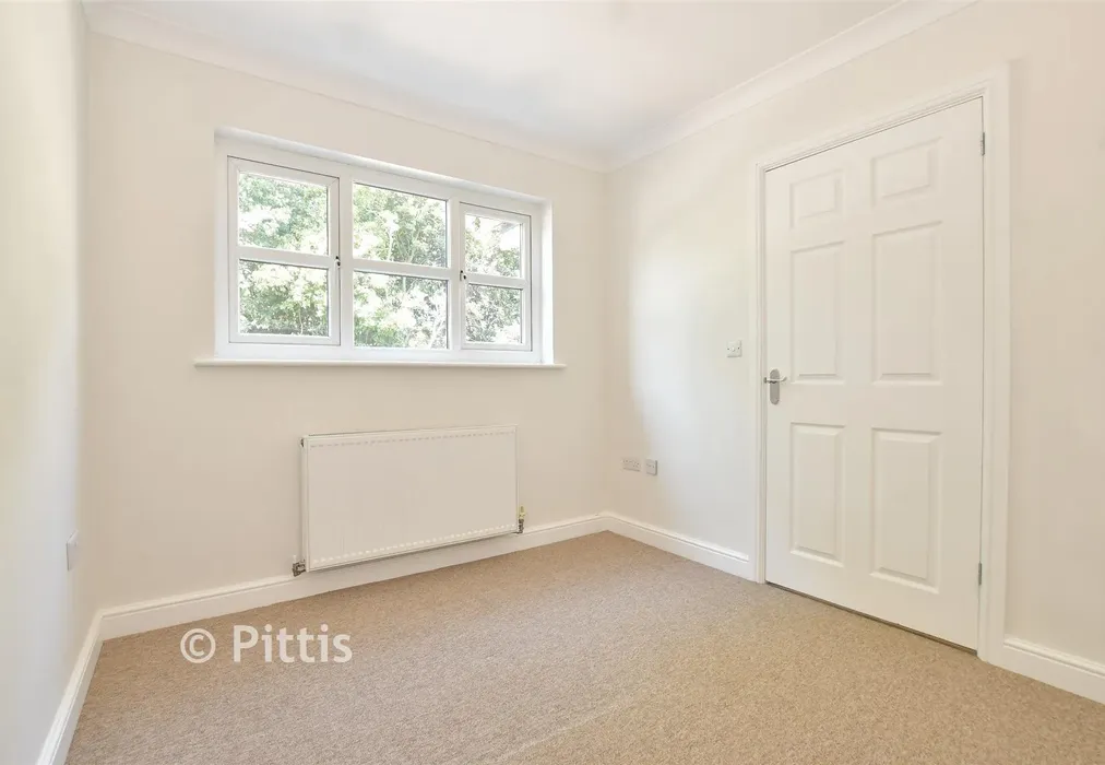 Dining Room - Upton Road, Ryde, Isle of Wight - Wards of Kent