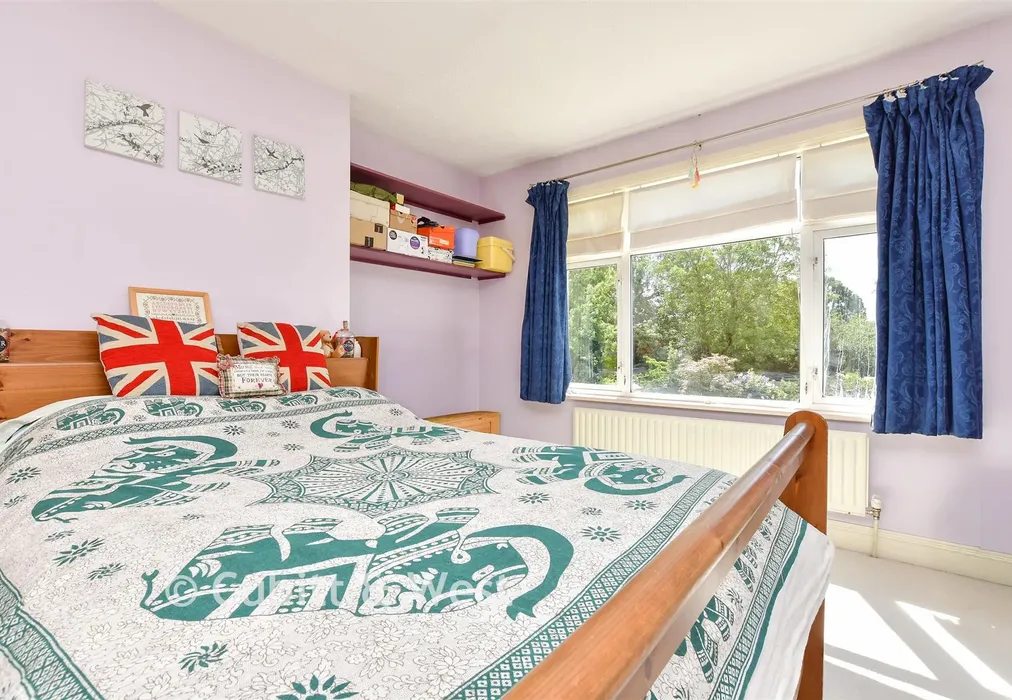 Bedroom 2 - Glenthorne Avenue, Croydon, Surrey - Wards of Kent