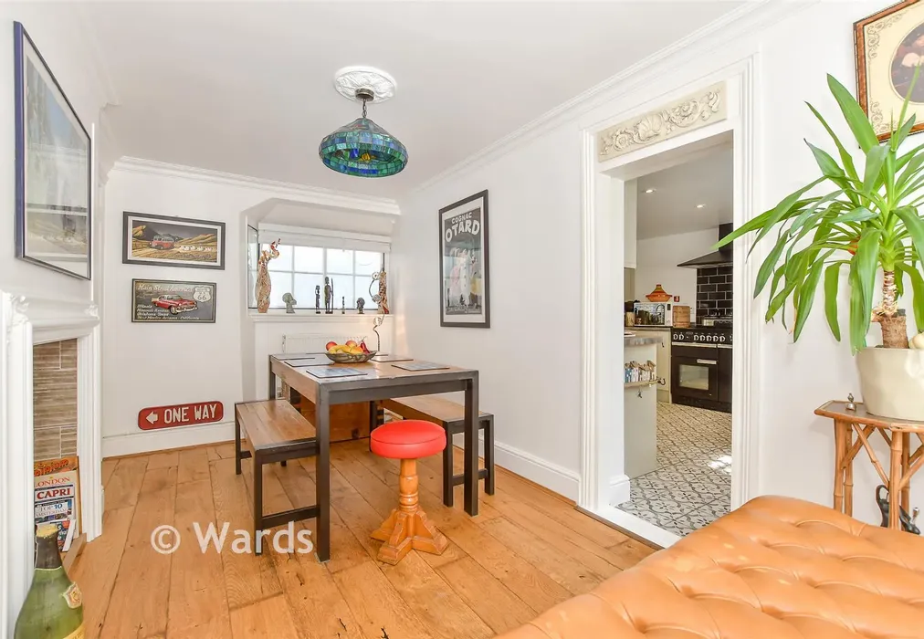 Dining Room - The Street, Ash, Kent - Wards of Kent