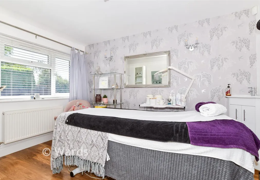 Play Room - Cripple Street, Maidstone, Kent - Wards of Kent