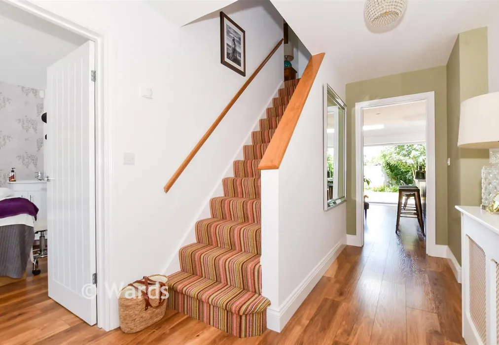 Entrance Hall - Cripple Street, Maidstone, Kent - Wards of Kent