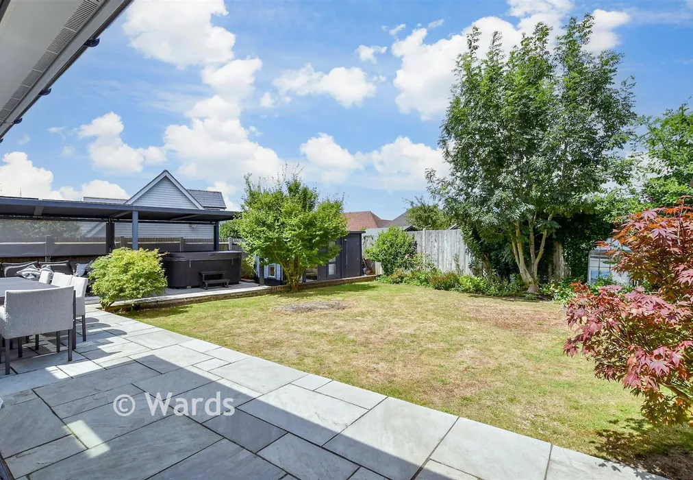 Rear Garden - Cripple Street, Maidstone, Kent - Wards of Kent