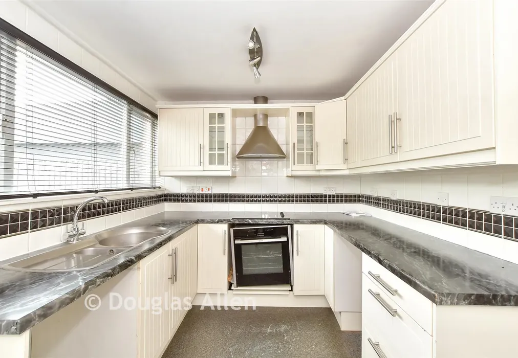 Kitchen - Gun Hill Place, Basildon, Essex - Wards of Kent