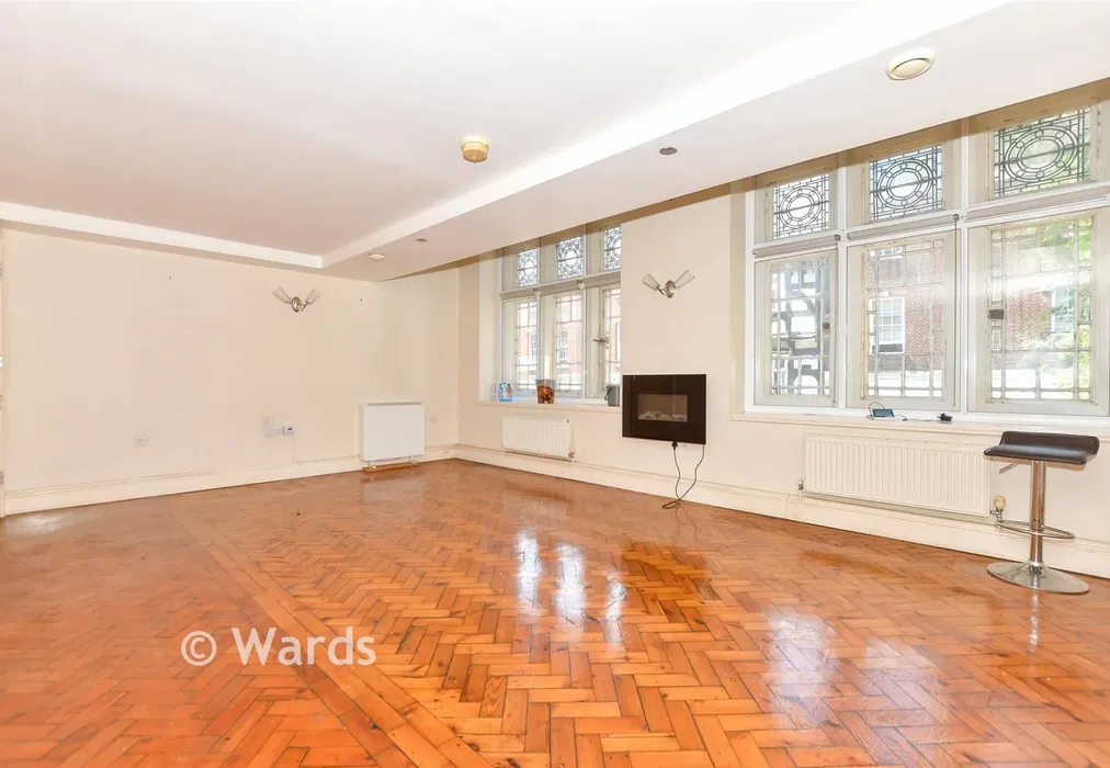 Lounge - Ladywell, Dover, Kent - Wards of Kent