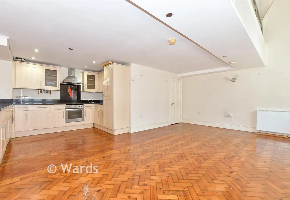 Lounge - Ladywell, Dover, Kent - Wards of Kent