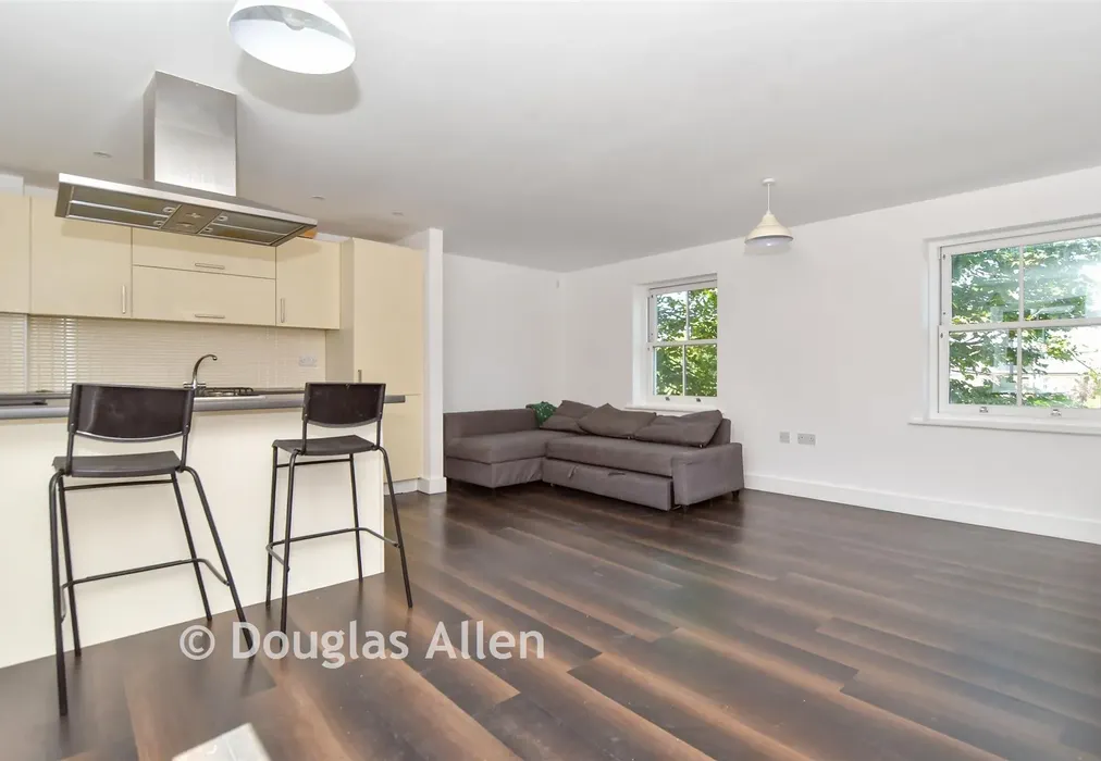Lounge/Diner/Kitchen - William Hunter Way, Brentwood, Essex - Wards of Kent