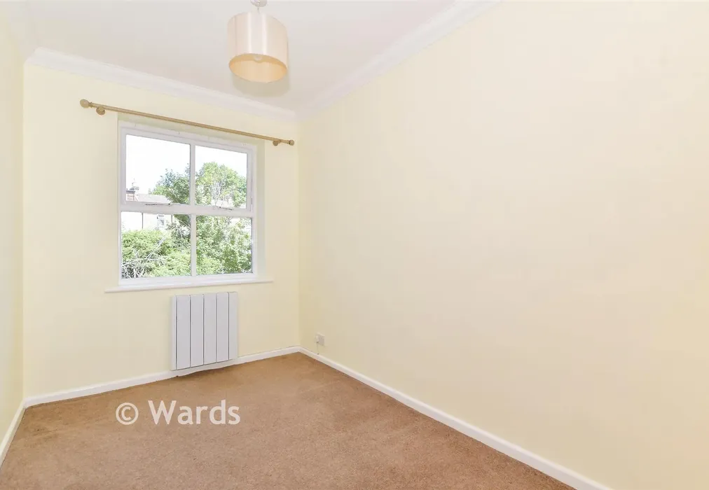 Bedroom 2 - River Bank Close, Maidstone, Kent - Wards of Kent