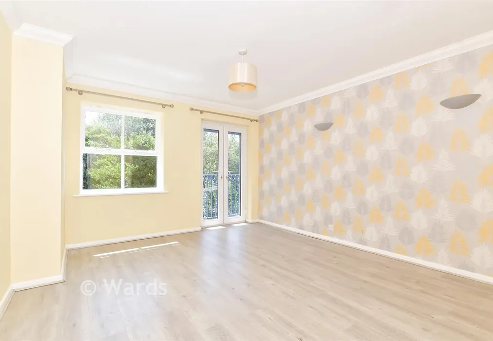 Lounge - River Bank Close, Maidstone, Kent - Wards of Kent
