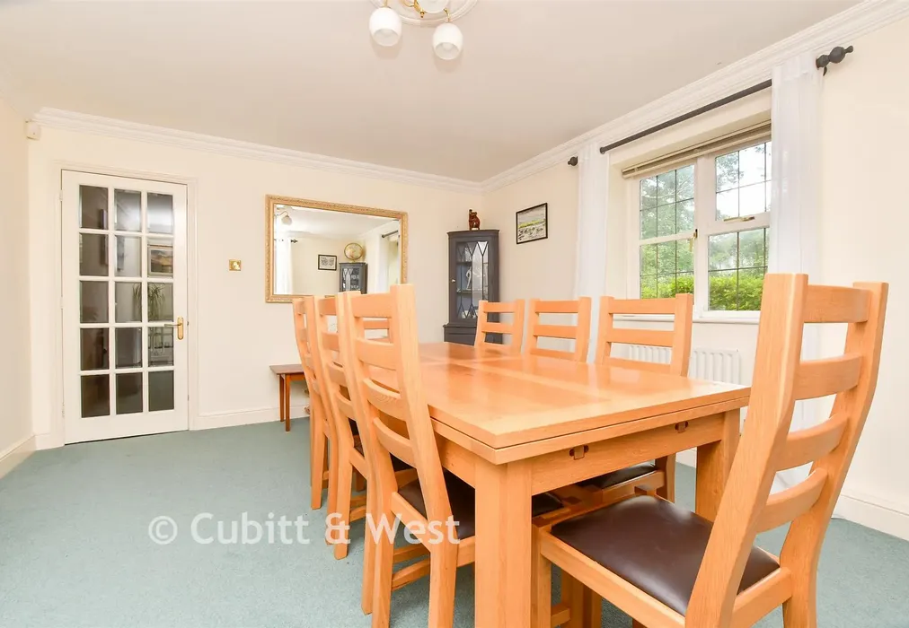 Dining Room - Reigate Road, Leatherhead, Surrey - Wards of Kent