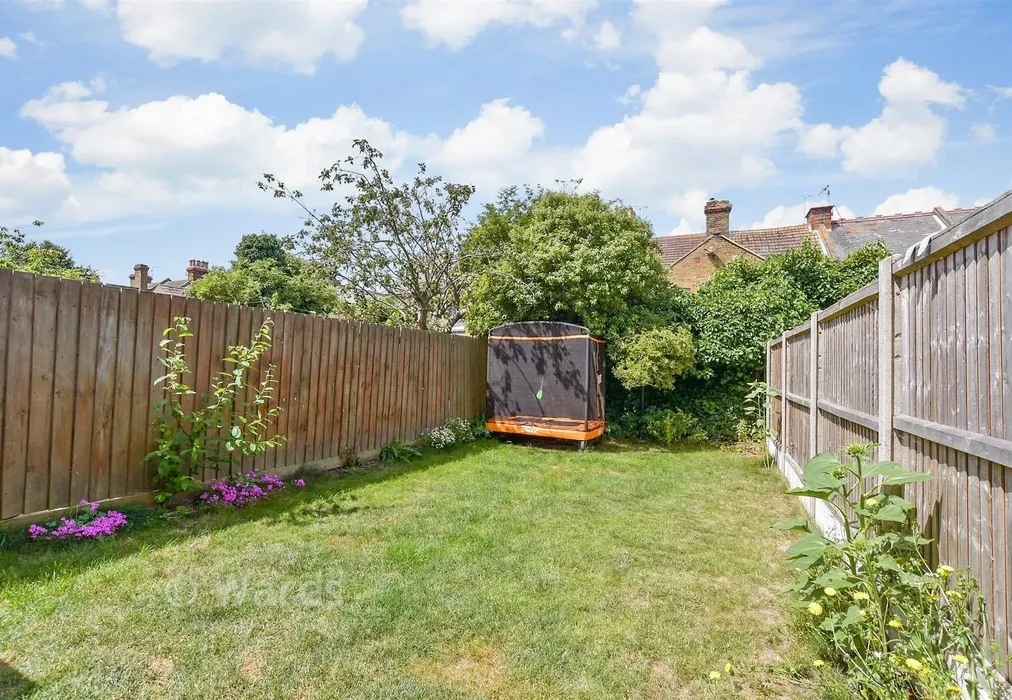 Rear Garden - Cavendish Road, Herne Bay, Kent - Wards of Kent