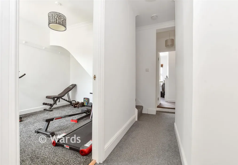Internal Lifestyle Photograph - Plough Lane, Whitstable, Kent - Wards of Kent
