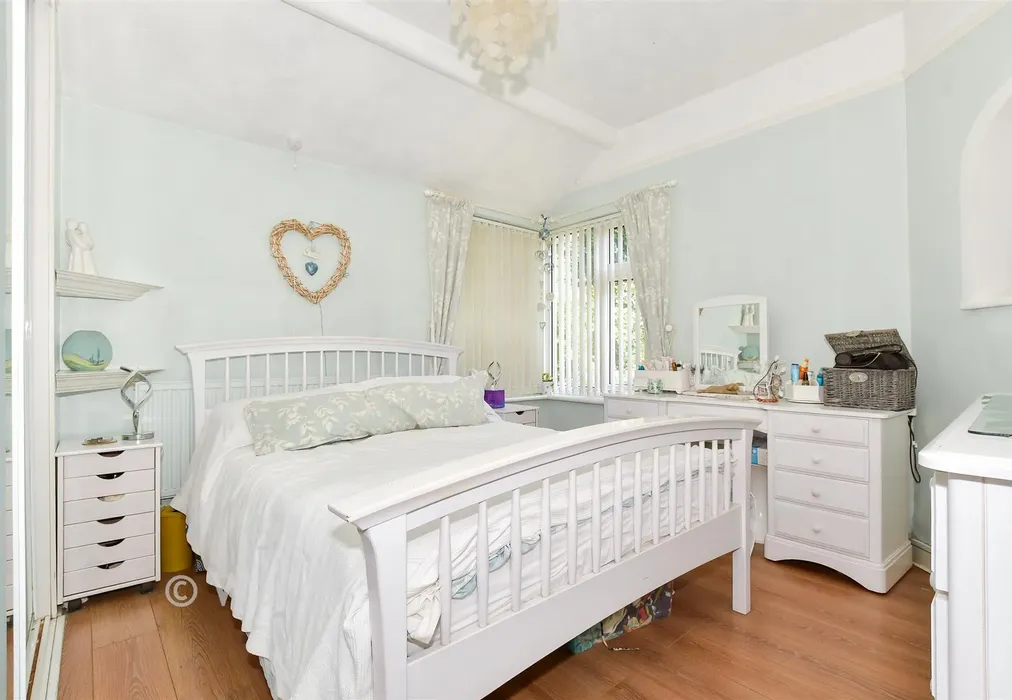 Bedroom 1 - Hartnup Street, Maidstone, Kent - Wards of Kent