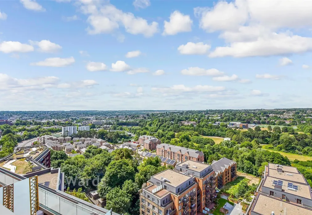 Views To Side - Waterhouse Avenue, Maidstone, Kent - Wards of Kent