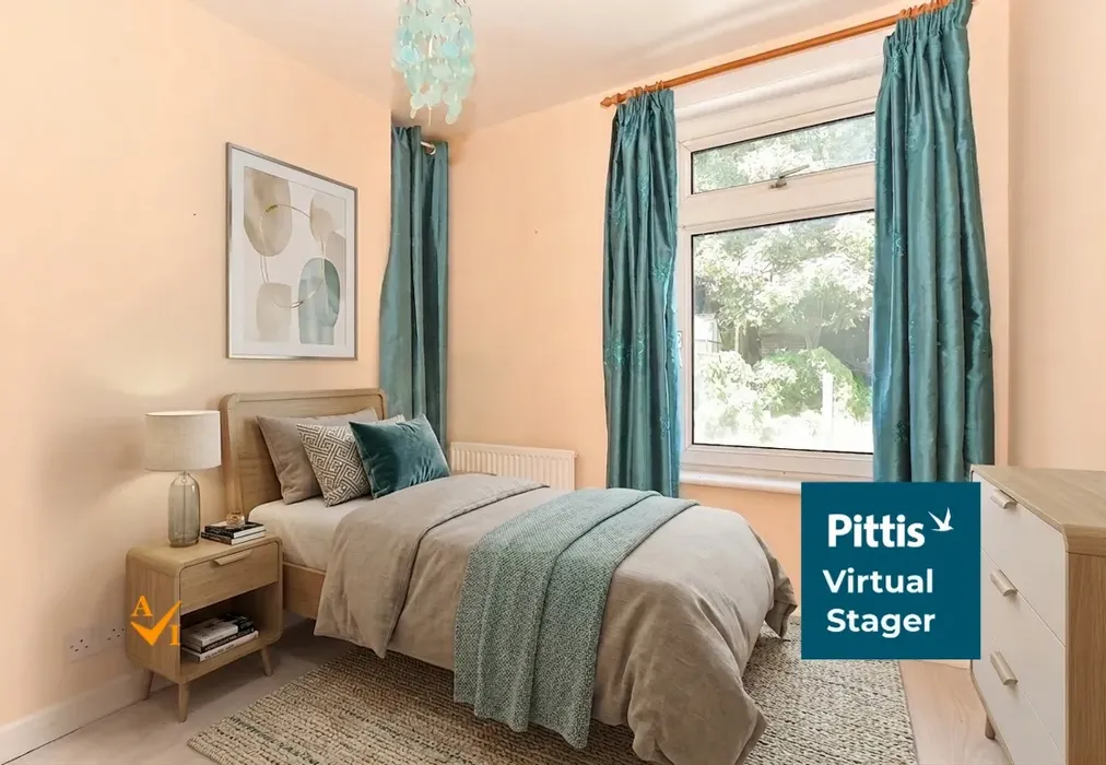 Bedroom 2 (Contemporary style) - Albert Street, Cowes, Isle of Wight - Wards of Kent
